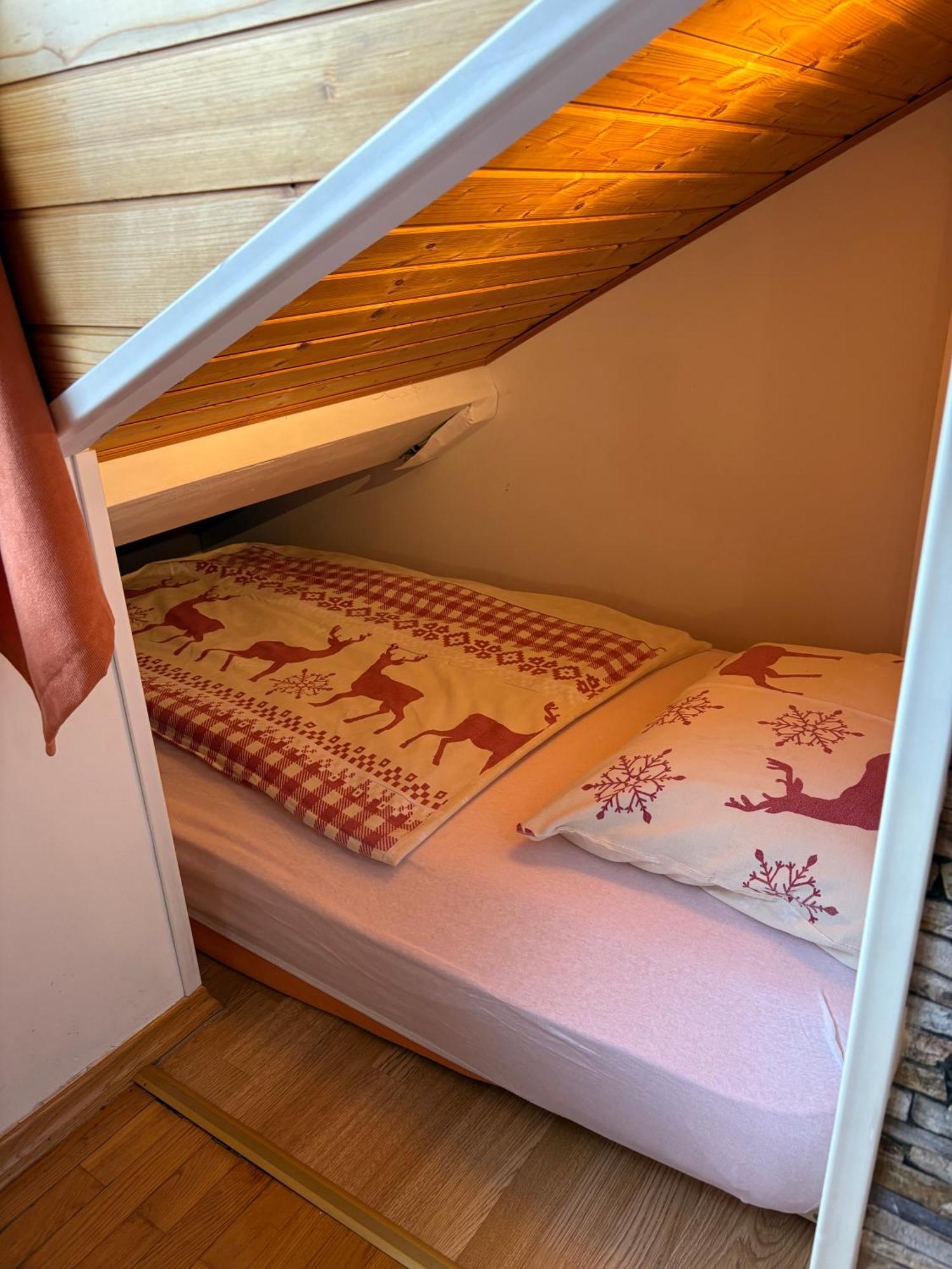 Apartma Snezko Kranjska Gora Bagian luar foto