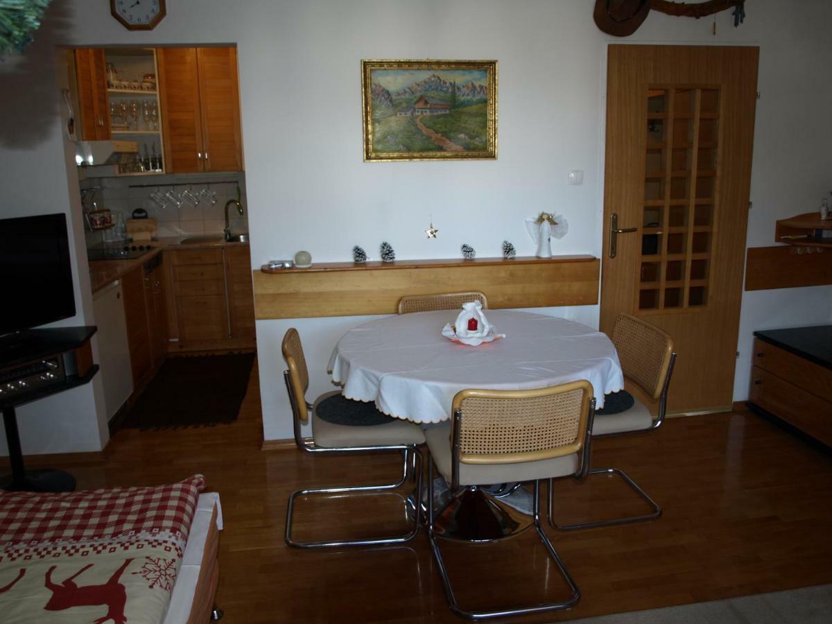 Apartma Snezko Kranjska Gora Bagian luar foto