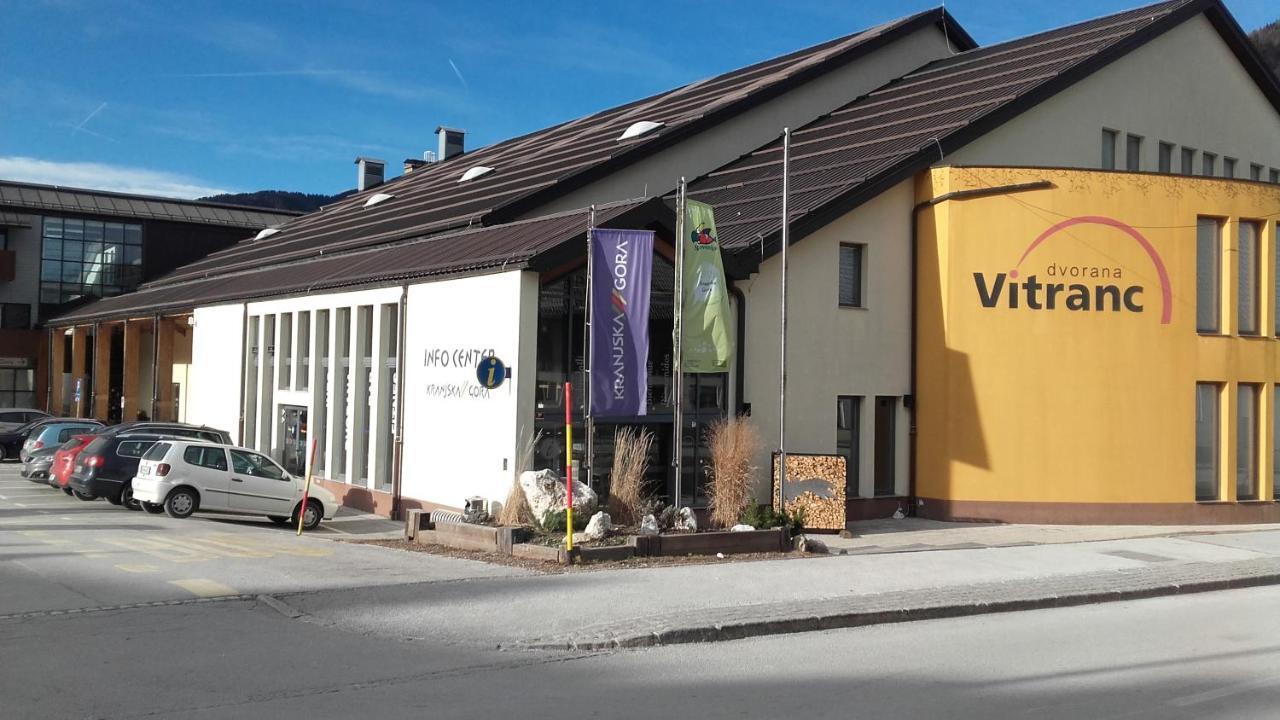 Apartma Snezko Kranjska Gora Bagian luar foto